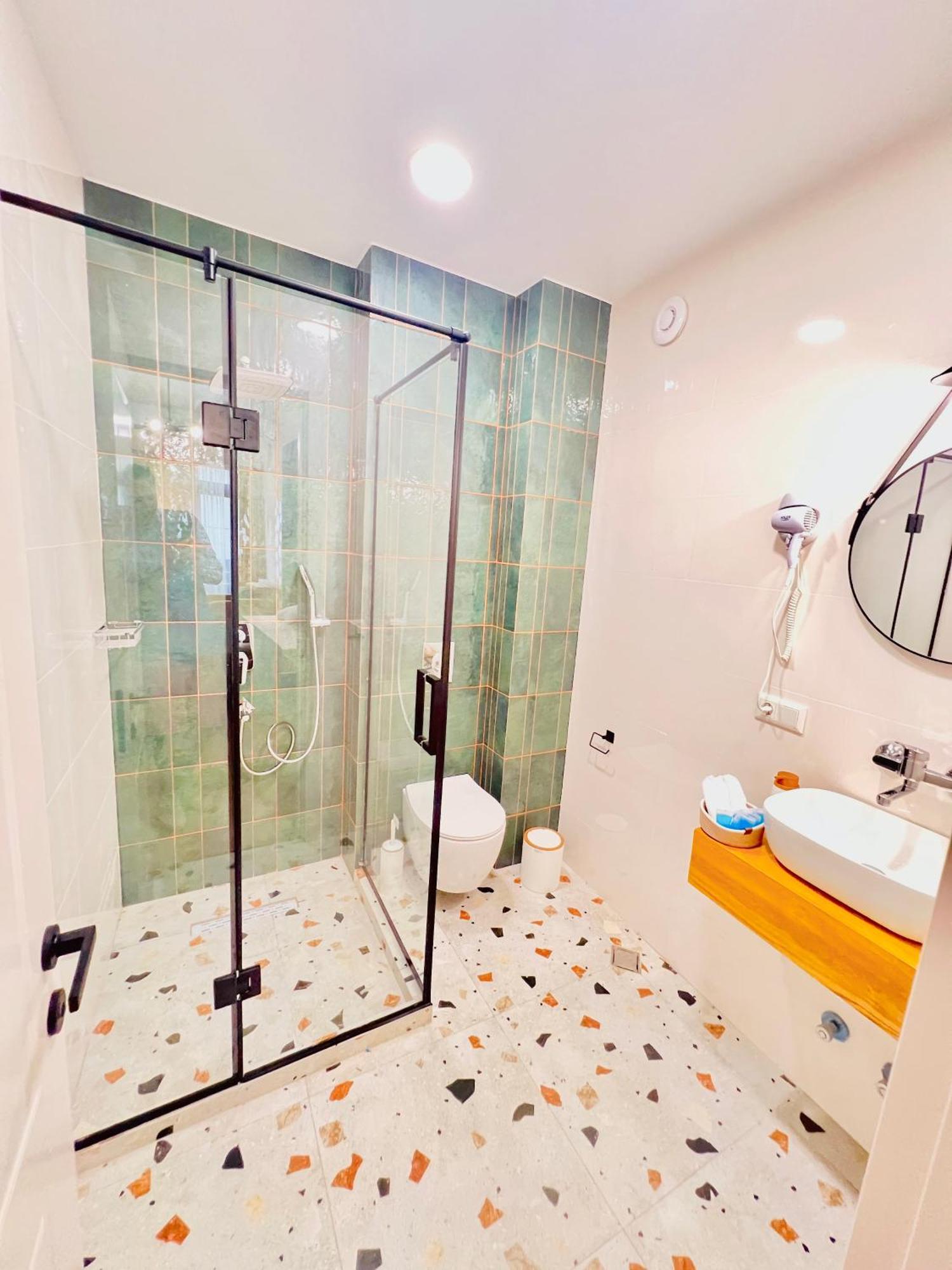 Mohika Boutique Aparthotel Tbilisi Ngoại thất bức ảnh