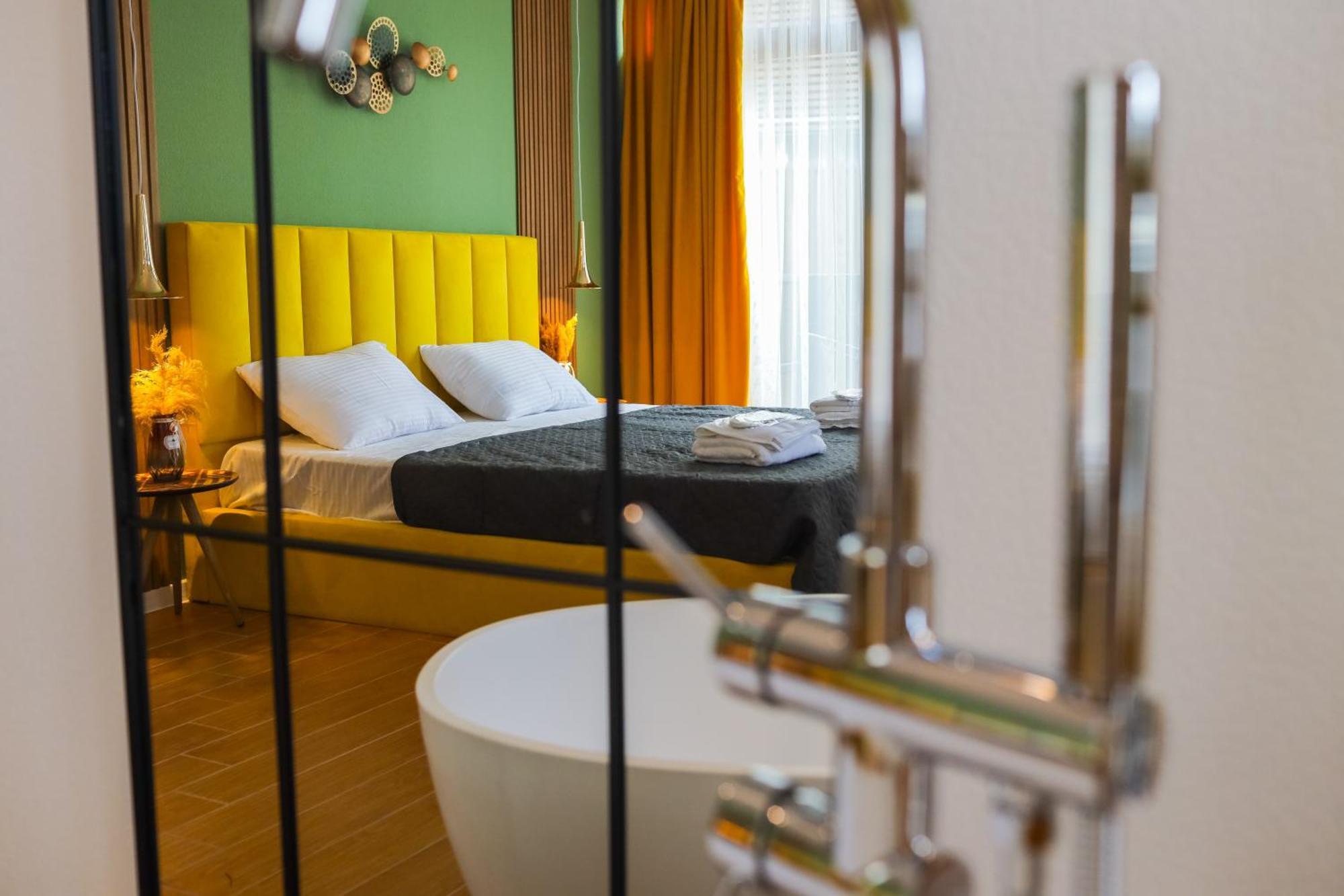 Mohika Boutique Aparthotel Tbilisi Ngoại thất bức ảnh